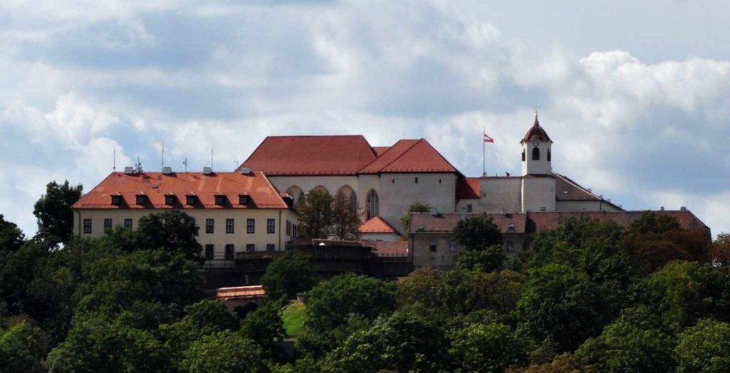 Hrad Špilberk v Brně byl jedním z Joštových hlavních sídel, i když často pobýval i v Braniborsku