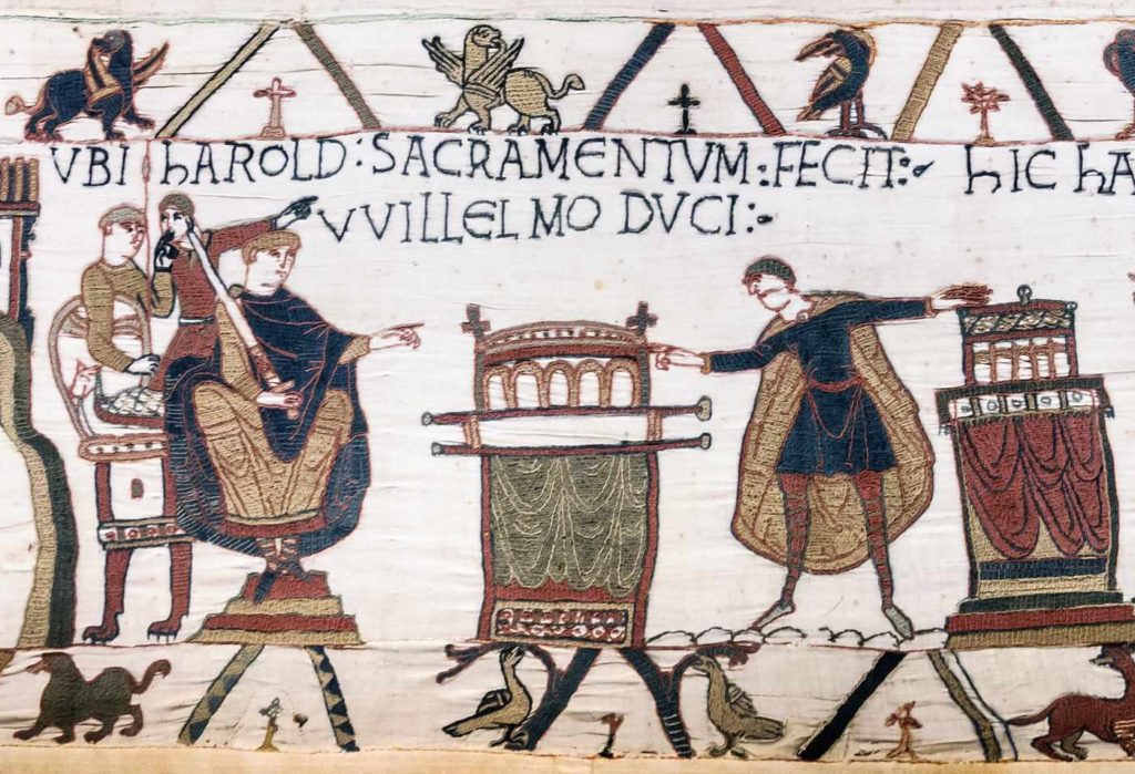 Scéna z tapisérie z Bayeux: Harold Godwinson dotýkající se dvou oltářů přísahá věrnost Vilému Bastardovi